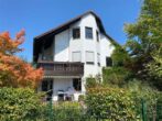 Sanierte Dachgeschosswohnung in ruhigem 3-Familienhaus - Außenansicht